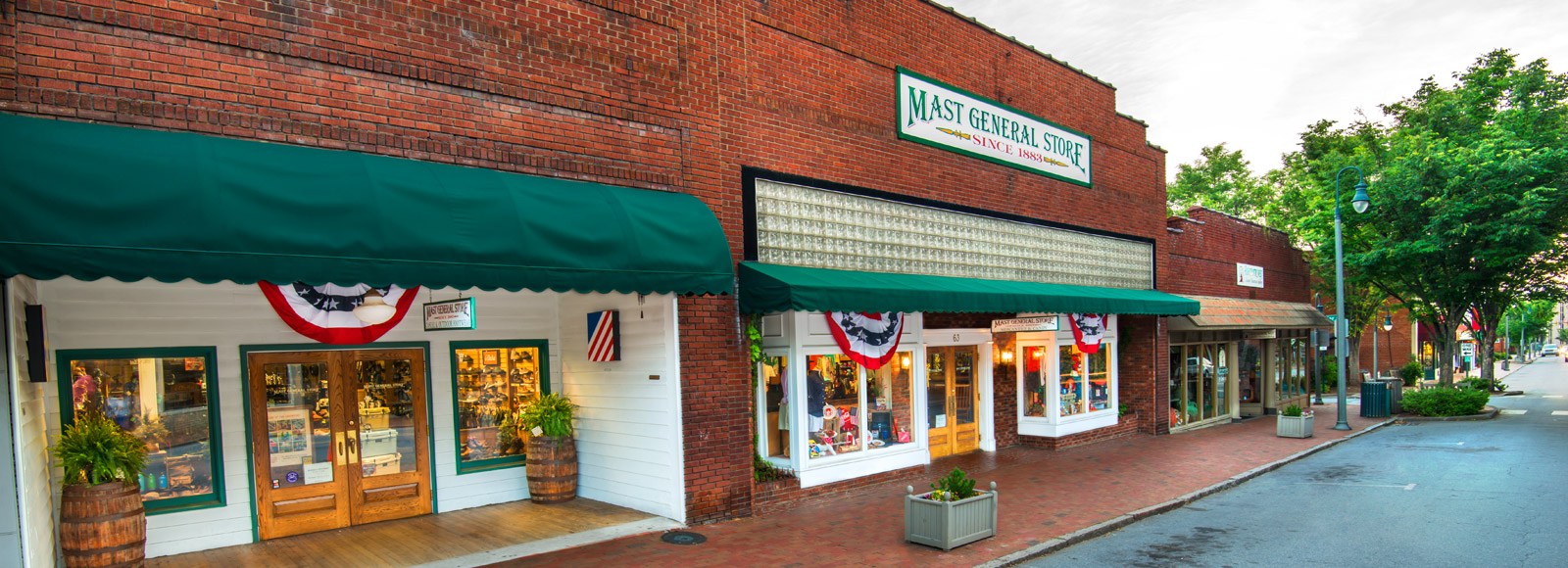 Visit Waynesville Mast General Store